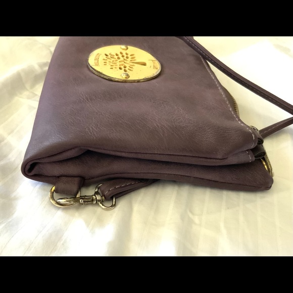 Mulberry Foldover Crossbody Bag - Picture 3 of 10